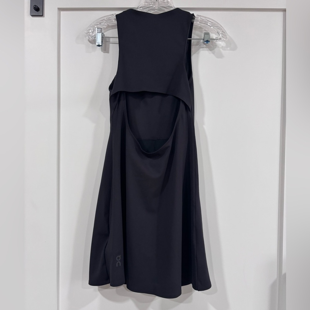 Run On Cloud Classic Black Sleeveless A-Line Dress Size S - Picture 2 of 8